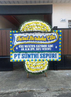 Papan Bunga Duka di Pakujaya